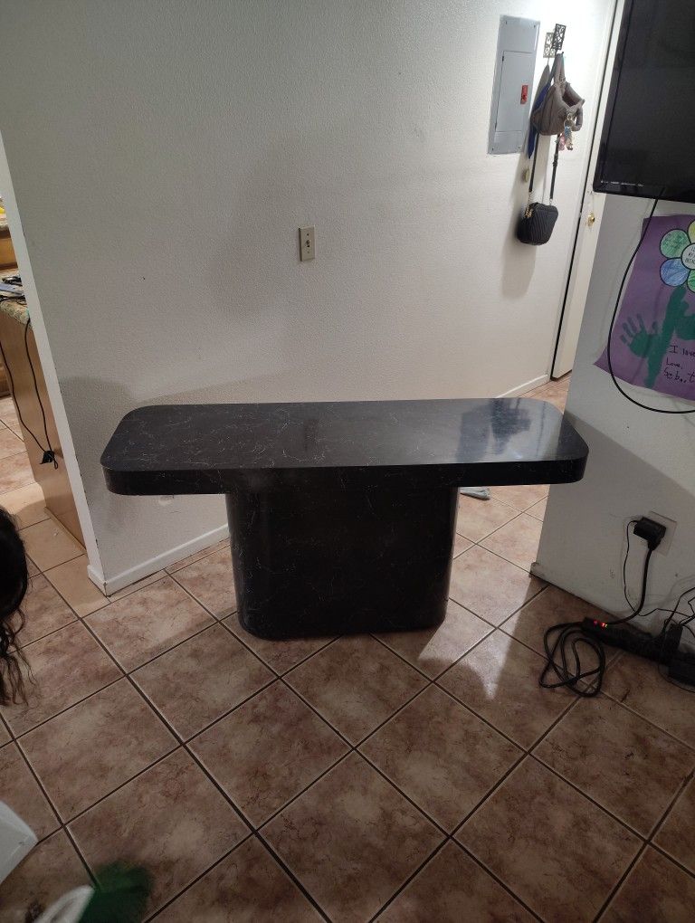 Decor Table