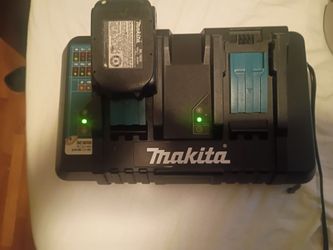 Makita DC18RD Dual Port Battery Charger