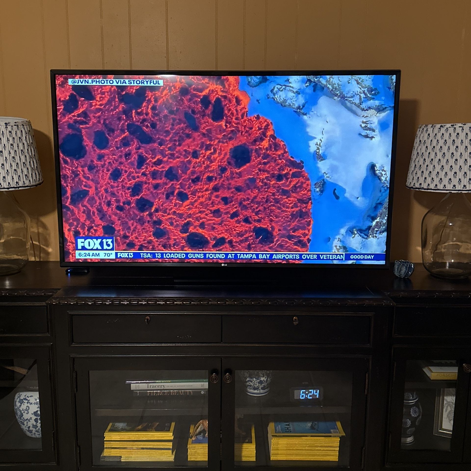 LG 55” 1080p HD TV