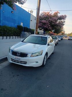 2008 honda accord v6 título limpio