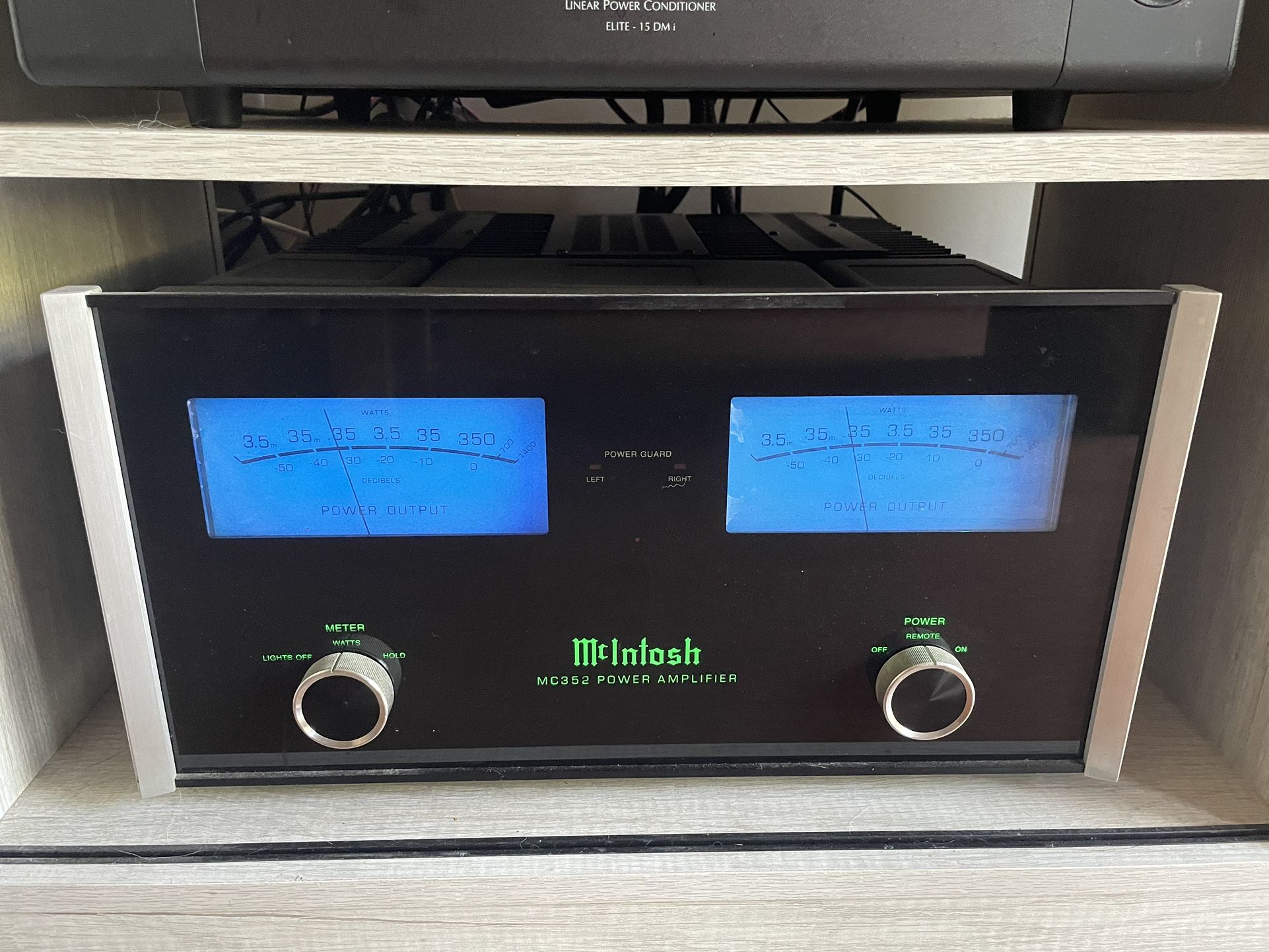 McIntosh MC352 Power Amplifier Audiophile Grade
