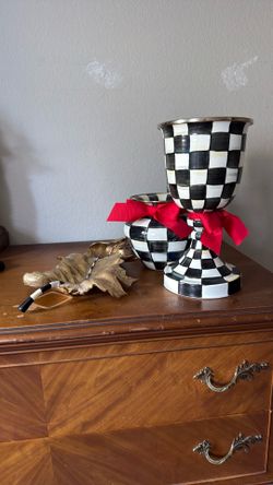 Mackenzie - Childs set