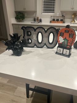 Halloween decor