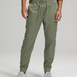 Lululemon ABC Joggers Tall Small Brand New
