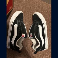knu skool vans size 9.5 