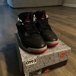 Jordan Bred 4s