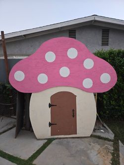Mushroom house