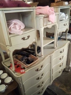 New And Used Wood Dresser For Sale In Baltimore Md Offerup