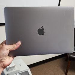 MacBook Air 13 Inch