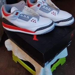 Jordan 3 Fire Red