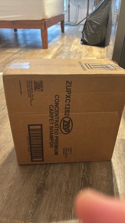 Zep Premium Carpet Shampoo (2 Gallons) - Brand New