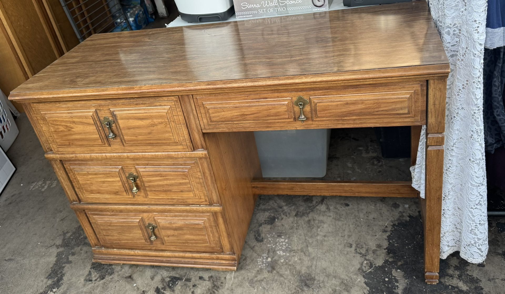 3 Price Set Desk & Bookshelf/dresser