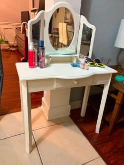 Girls furniture
