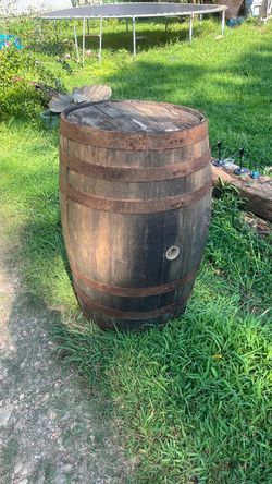 Whiskey barrel