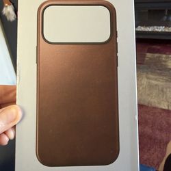 Nomad Modern Leather Case for iPhone 17 Pro Max