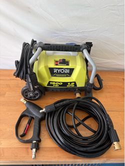 Ryobi 1900 psi pressure washer with quick connect and short gun