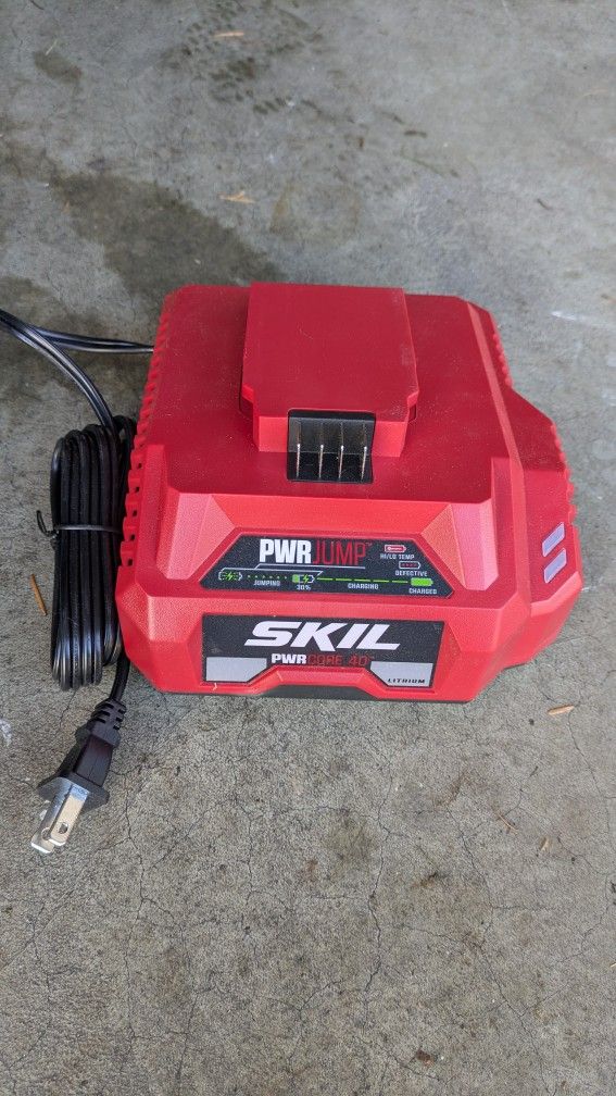 New SKIL 40V PWR JUMP SC5364-00 2.5 Ah Lithium-Ion Battery Charger 1 pc