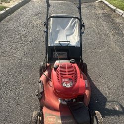 Toro Self Propelled Lawn Mower 6.5 HP- Recycler