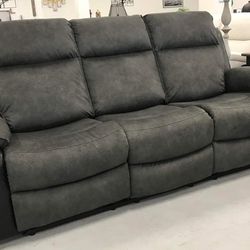 Brand New 💥 Discount / Gray Reclining Sofa And Loveseat 