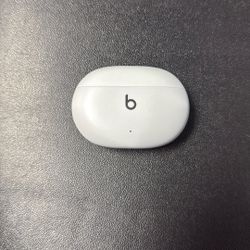 White Beats Studio Buds