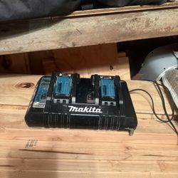 Makita charger 