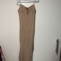 No Comment: Tan Dress