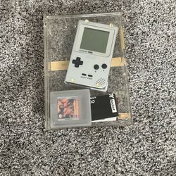 Silver Game Boy Pocket Nintendo) With Original US Launch Case asteroids