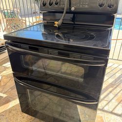 STOVE DOUBLE OVEN