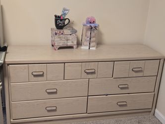 Queen Size Bed Set