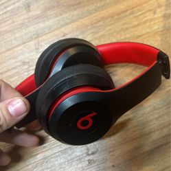 Beats Solo3 Wireless Headphones 