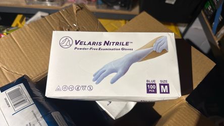 Velaris Nitrile Powder-Free Examination Gloves, Medium