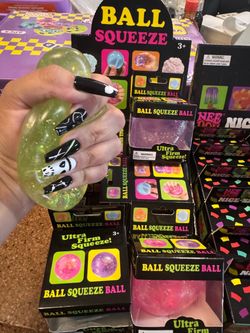 Vaseline Squeeze Glitter Ball