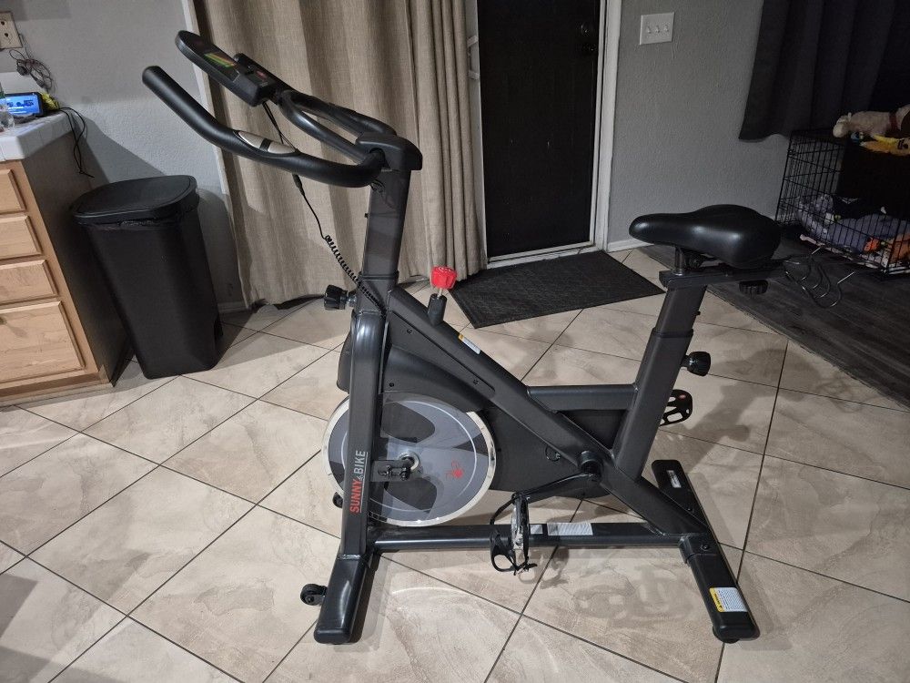 Sunny Health And Fitness Bike