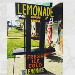 Custom made lemonade stand