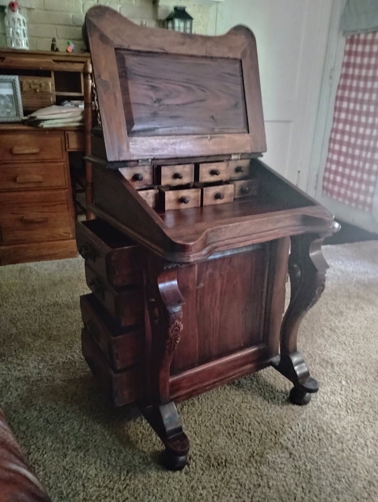 Captain Desk 