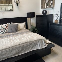 California King Bedroom Set
