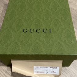Gucci shoes