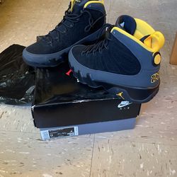 Air Jordan 9 Retro