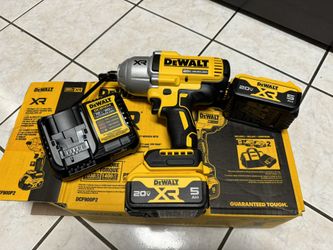 Dewalt 1/2 Impact Wrench 