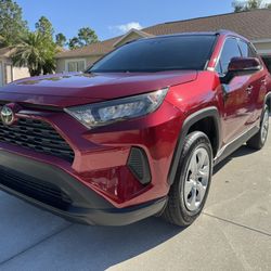 2020 Toyota RAV4 Le Clean Title New Tires 