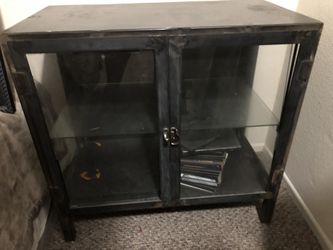 Metal Glass Display Case