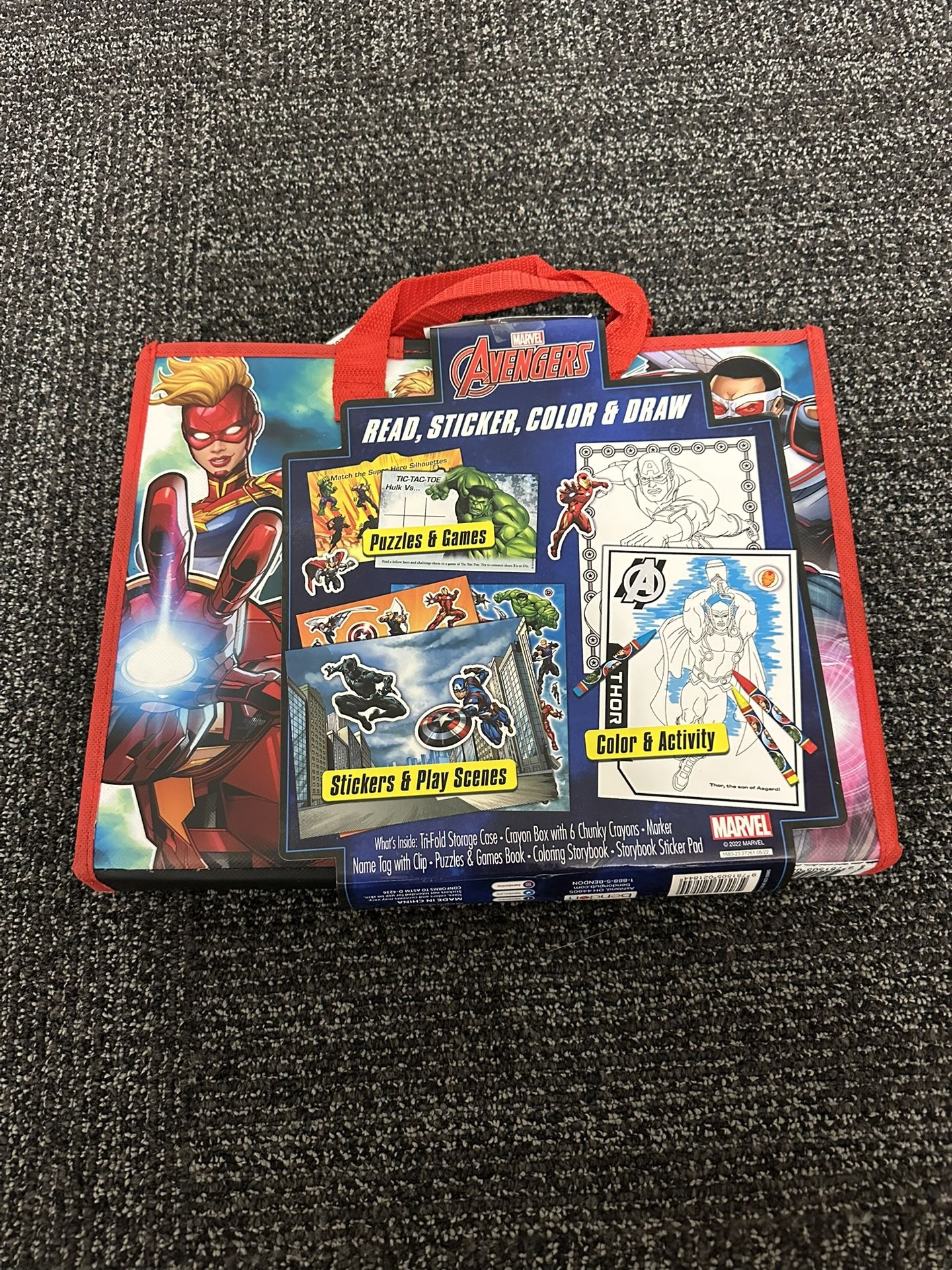 New Marvel Coloring & Activity Tri-Fold Storage Case