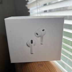 AirPods Pro 3 – Sealed, Active Noise Cancellation, USB-C Case