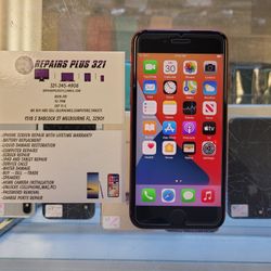 Unlocked Red 2020 iPhone SE 64gb