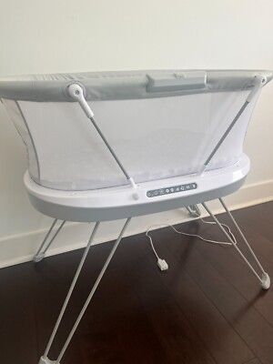 Ghp38 Fisherprice Bassinet