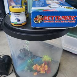 TopFin Half Moon Fish Tank Aquarium Changes Colors 3.5 Gallons EXTRAS