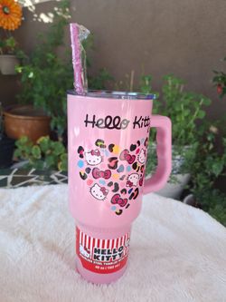 Hello kitty 40 oz tumbler