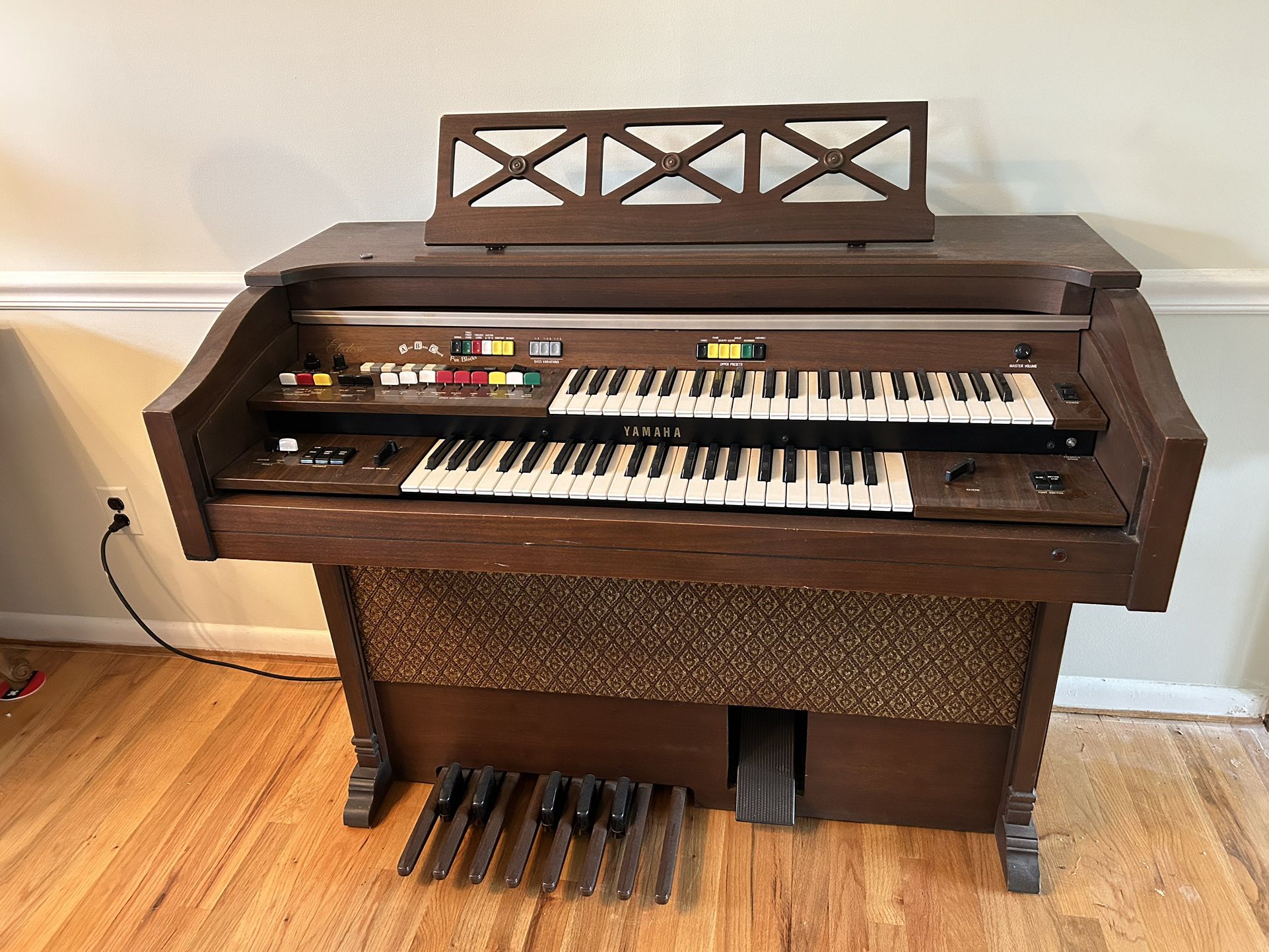 Never Used 1940s Piano Organ!