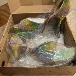 Metallic Platform Heels - New