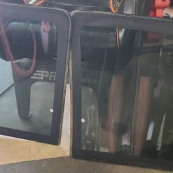 Rear Side Windows